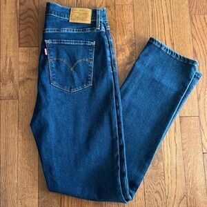 Levi’s Premium- 724 High Rise Straight jeans